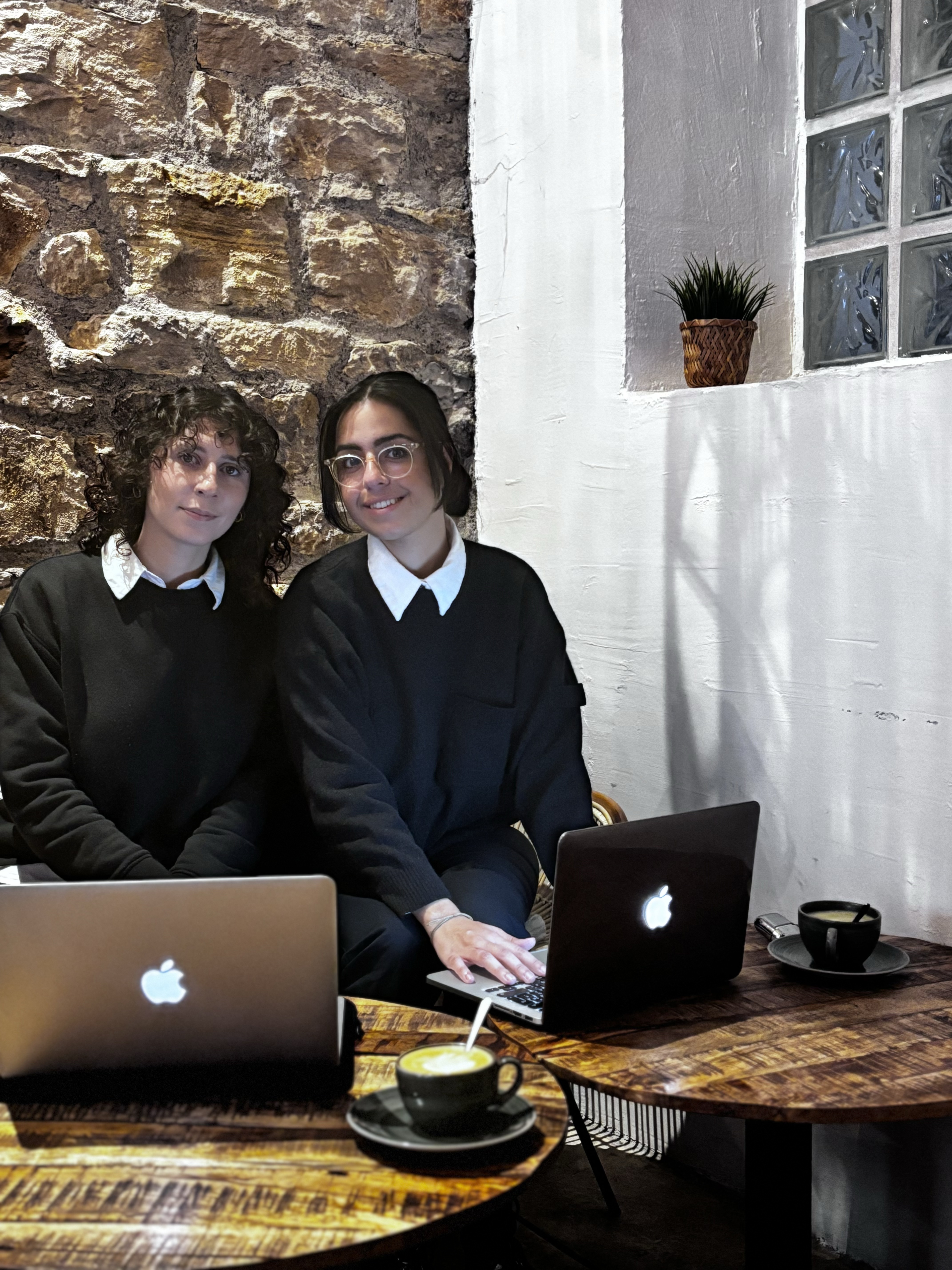 Déborah et Rivka, prêtes à échanger sur vos besoins